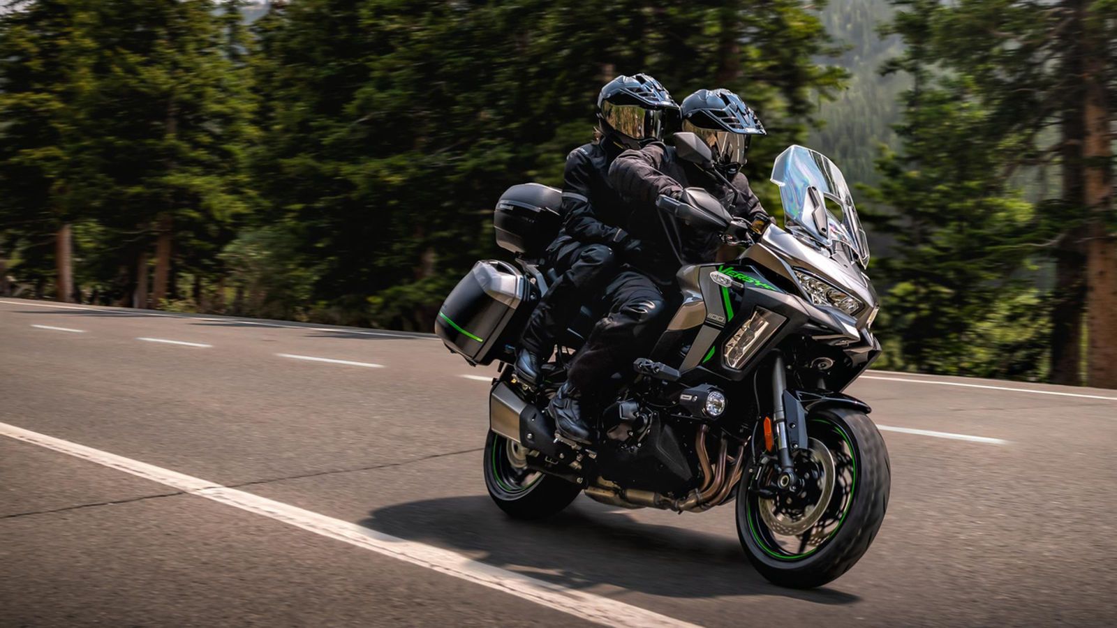 Πρόλαβε τώρα το Kawasaki Versys 1100 με δώρο εξοπλισμό αξίας 800 ευρώ